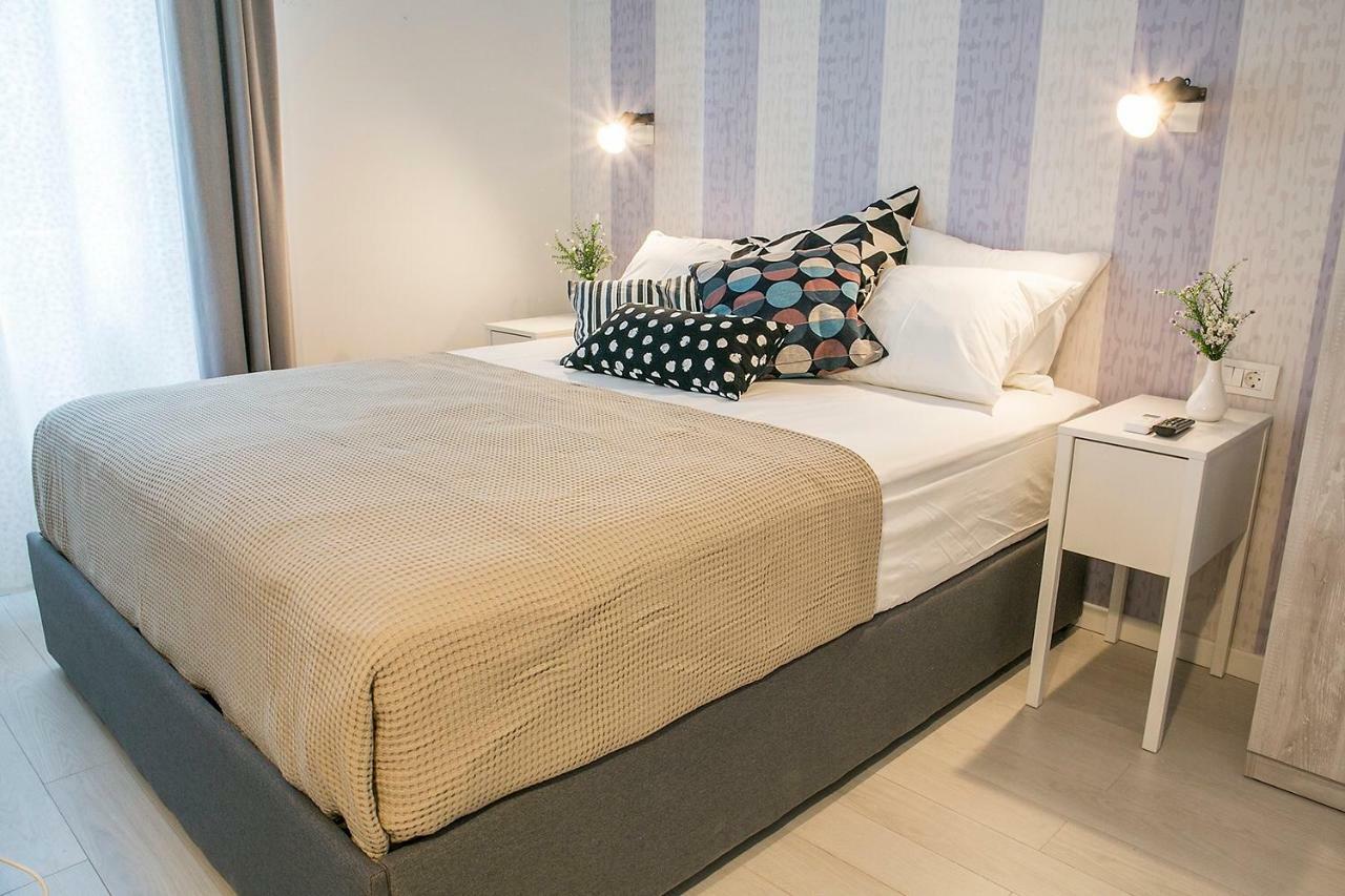 Rooms Nela Split Exterior foto