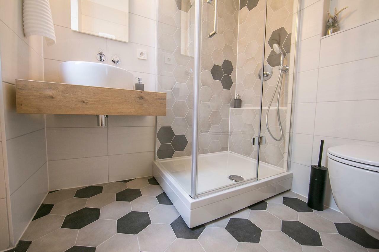 Rooms Nela Split Exterior foto